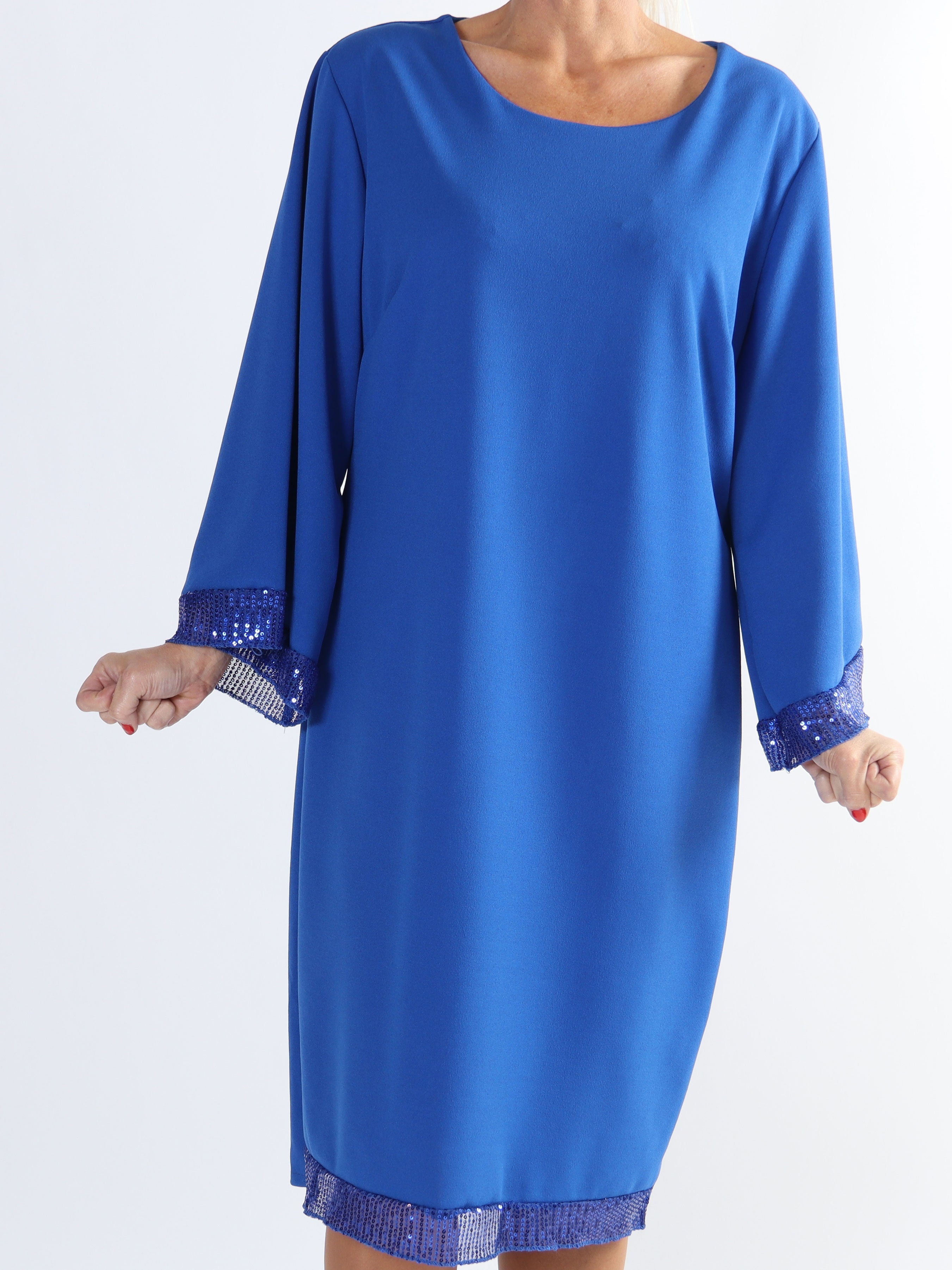 Lanza - Fin klänning i stora storlekar med paljettkanter